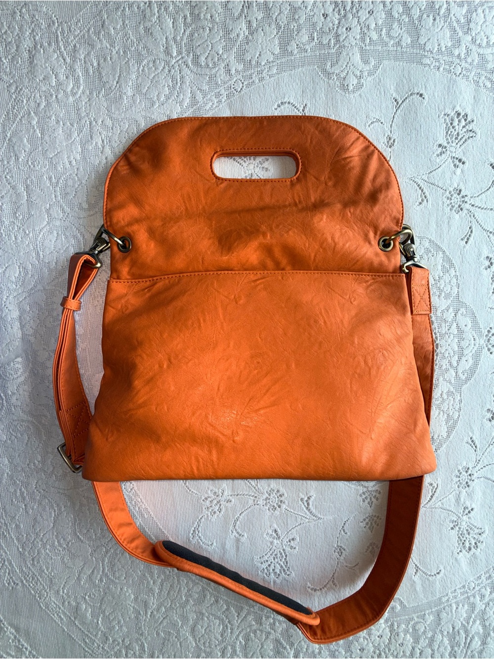 Kelly Moore Orange Vegan Leather Convertible Crossbody Shoulder Camera Bag Purse - Picture 10 of 13